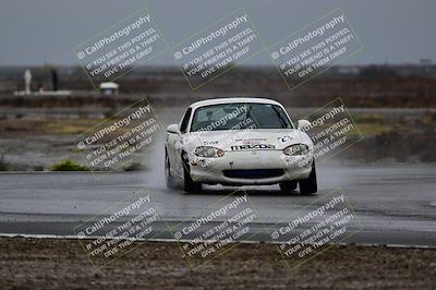 media/Nov-15-2025-CalClub SCCA (Sat) [[7bfa5a7151]]/Race/Group 4/